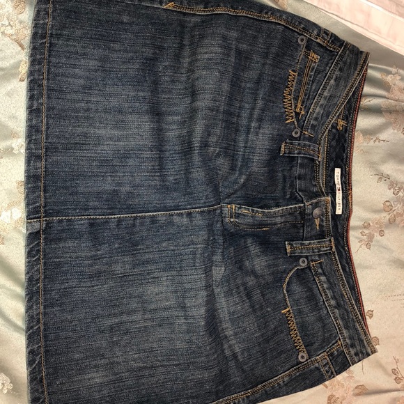 🔥Tommy Hilfiger Jean Skirt - Picture 2 of 2